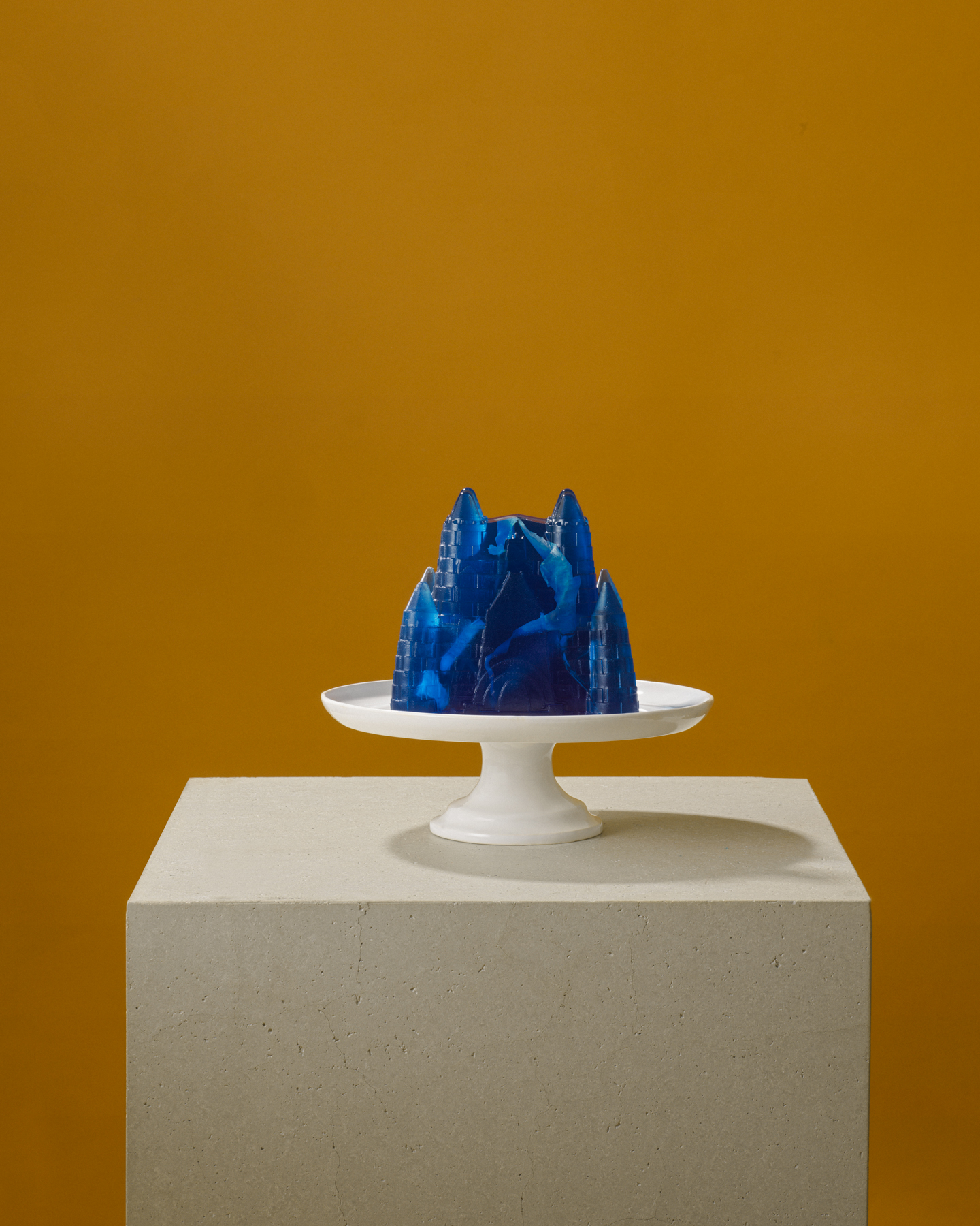 Earthquake, personal series on pollution after the lockdown, photography by Germain Gilbert, Époque studio, Paris - 2