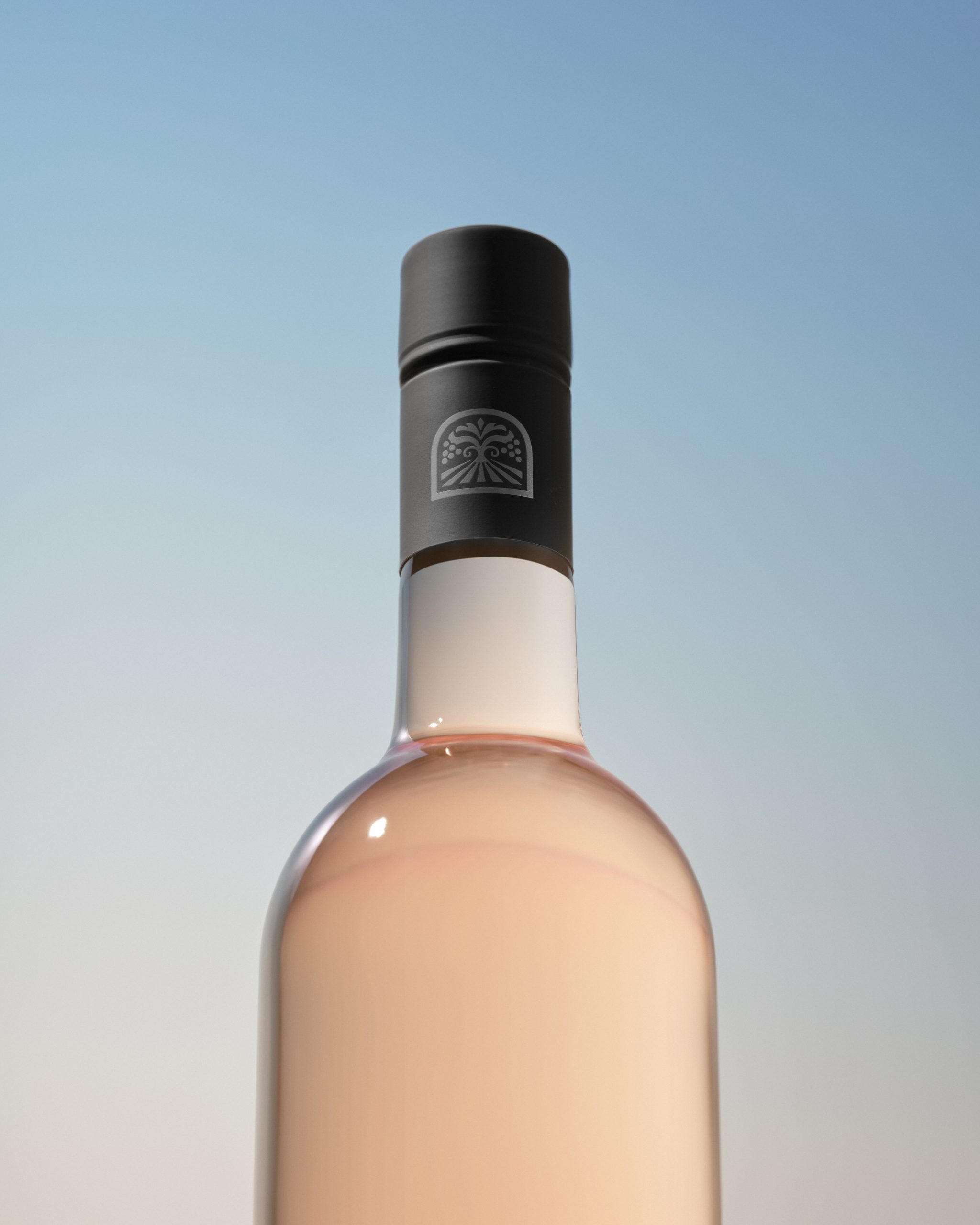 AIX rosé, Maison Saint Aix, advertising keyvisual and digital content, Germain Gilbert, Époque studio, Paris - 4