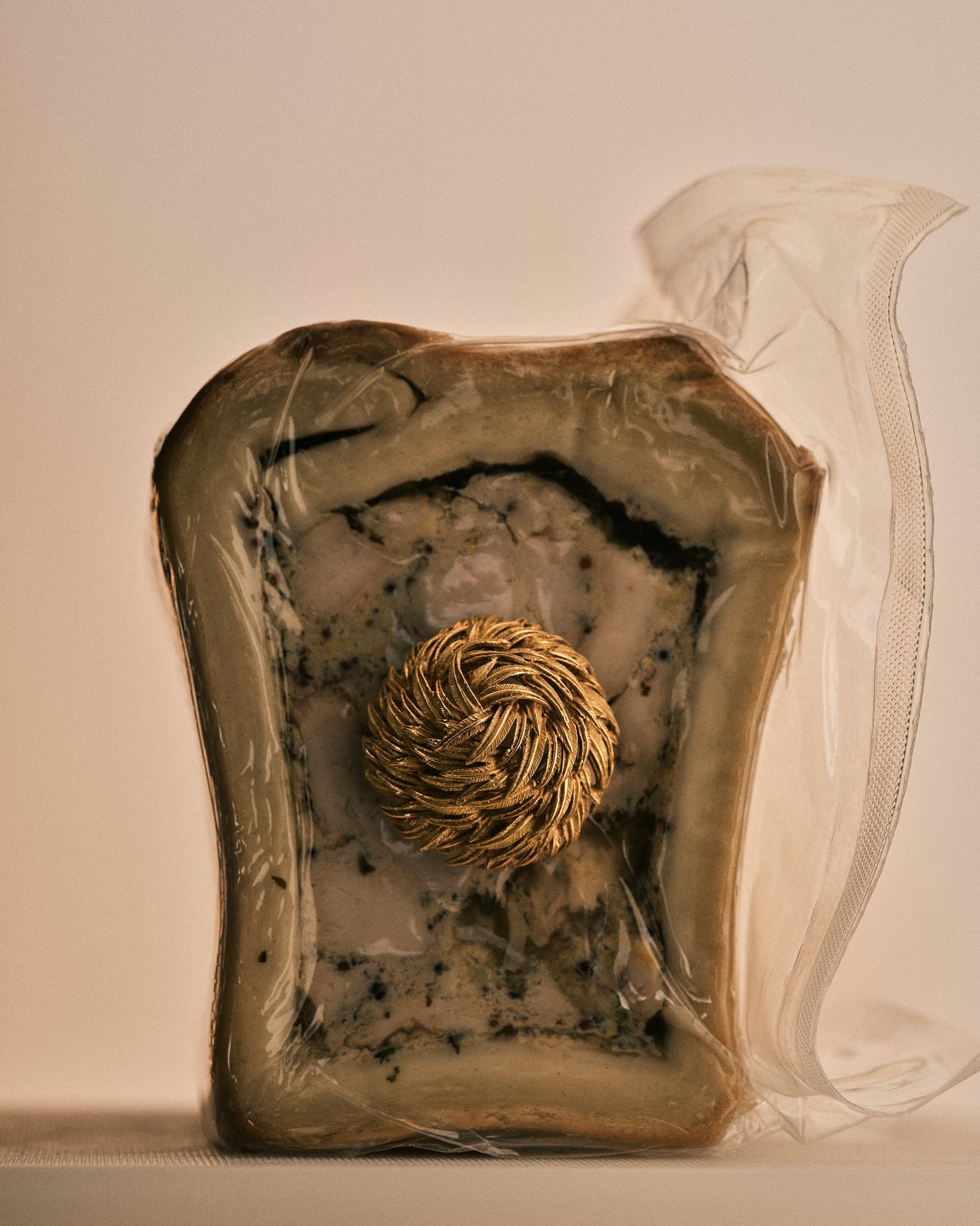 Alimentation Générale, joaillerie still life par germain gilbert - 2