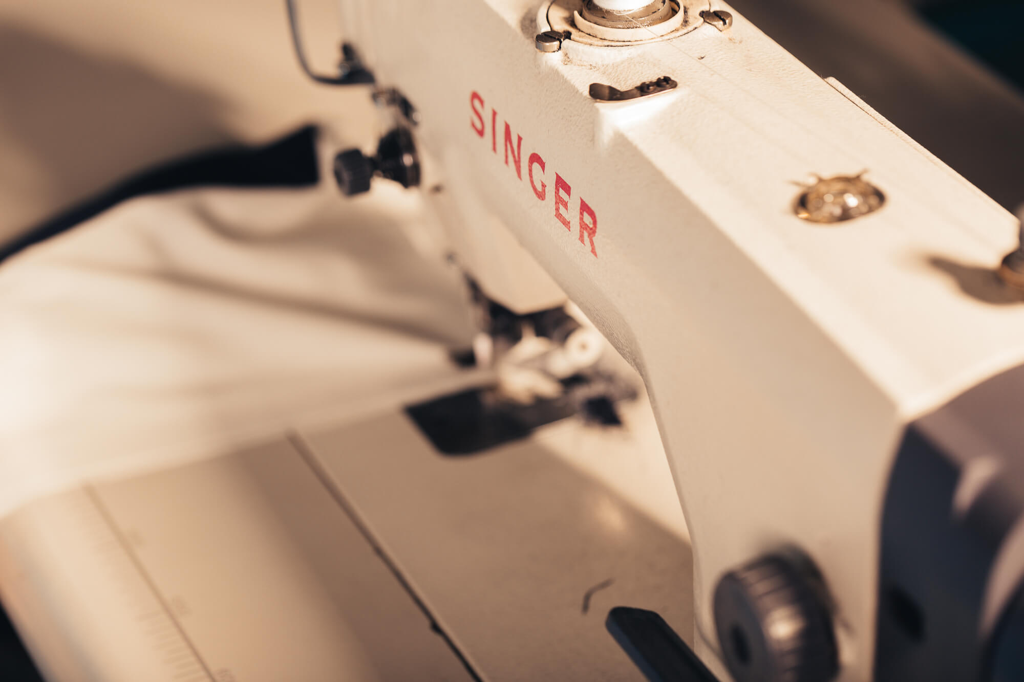 Atelier NA, Savoir Faire, menswear workshop, made-to-measure suit, Germain Gilbert, Époque studio, Paris - 15