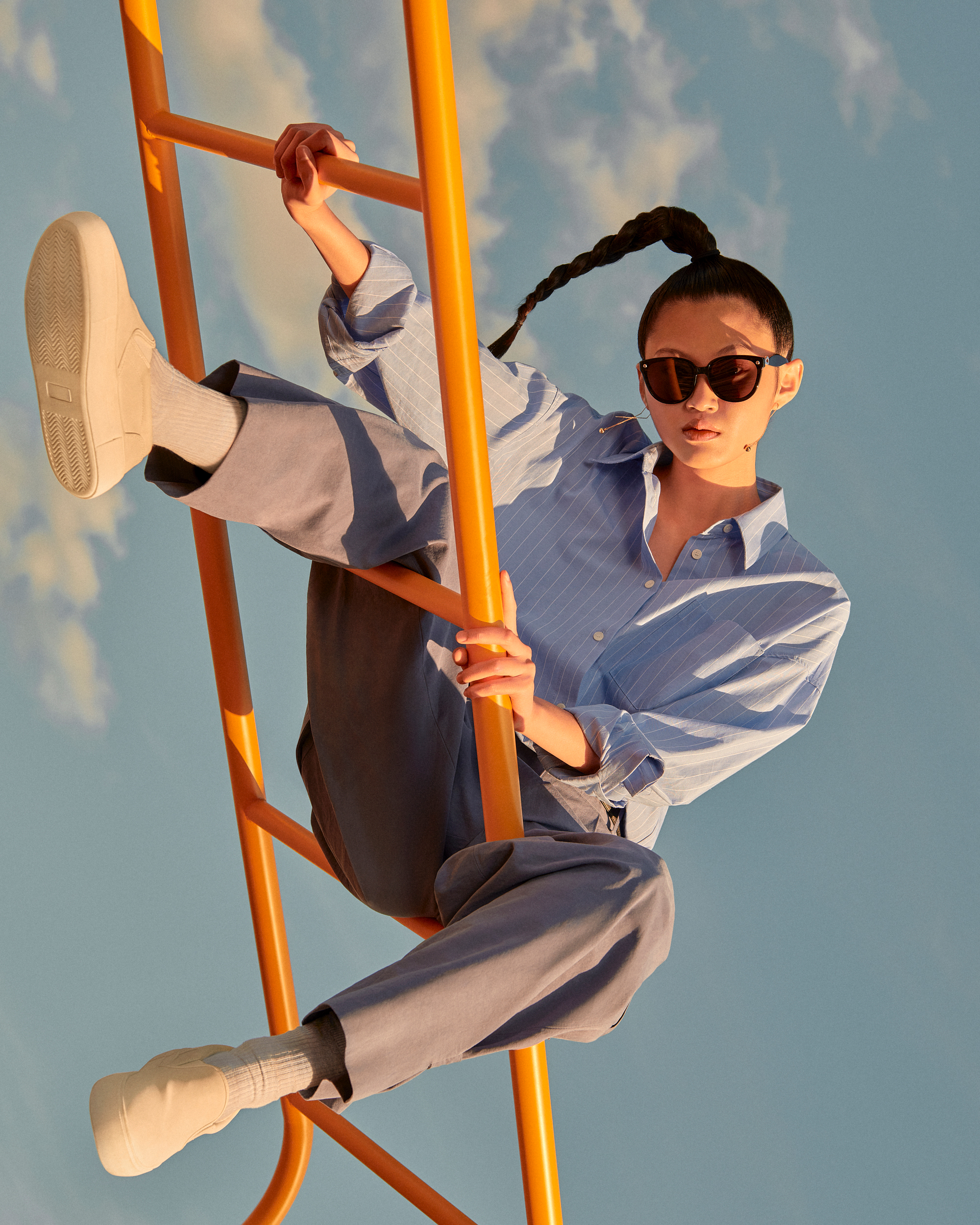 Sweet Pain, lunettes de soleil, Never Mind Gravity, Germain Gilbert, Époque studio, Paris - 1