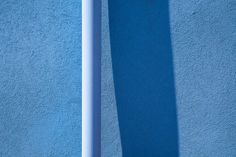 Neoplastic Variations, abstract composition inspired by Mondrian, urban structures, photography by Germain Gilbert, Époque studio, Paris - 2