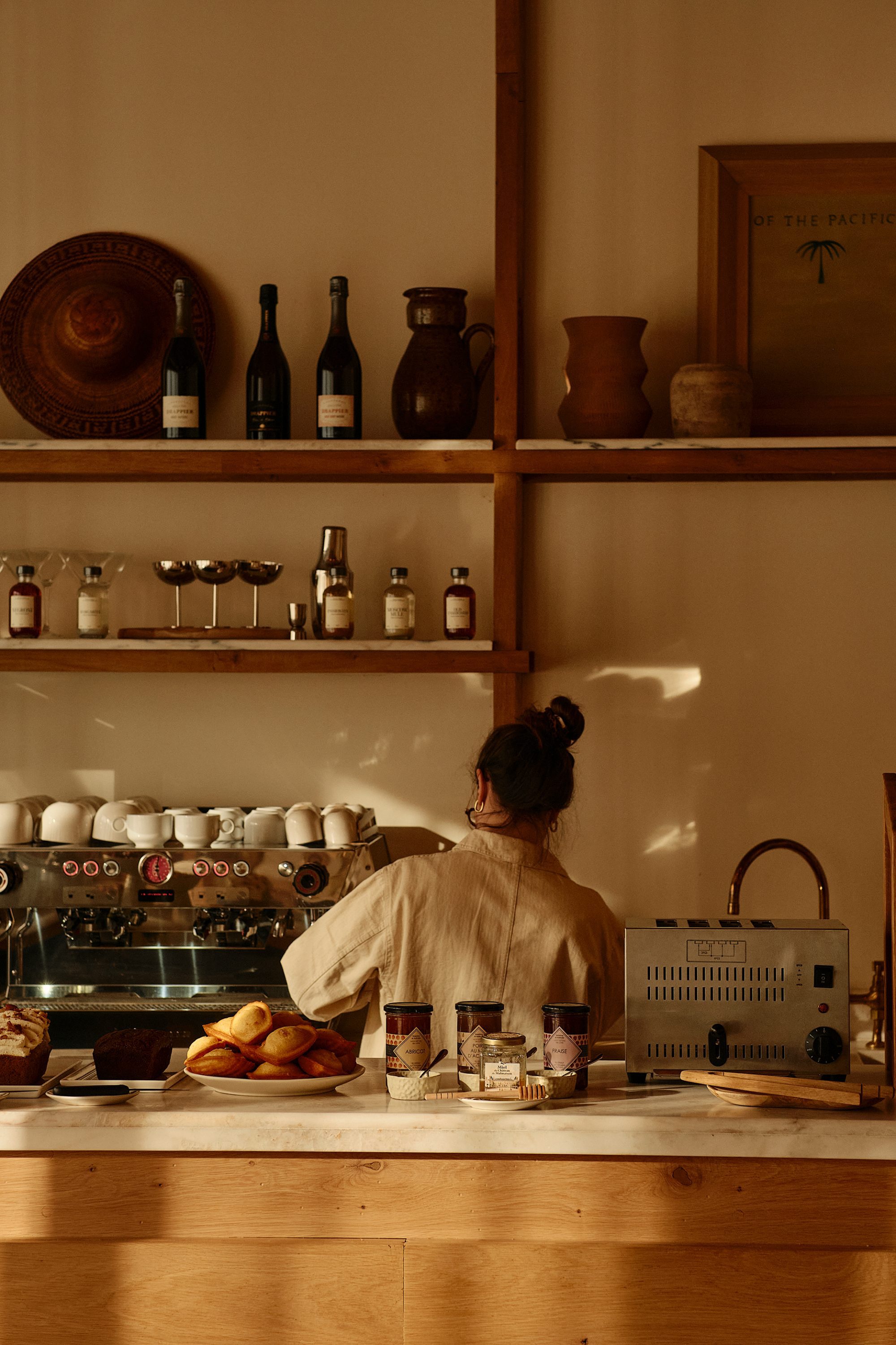 Élysée Montmartre hotel for M Le Monde magazine, photography by Germain Gilbert, Époque studio, Paris - 17