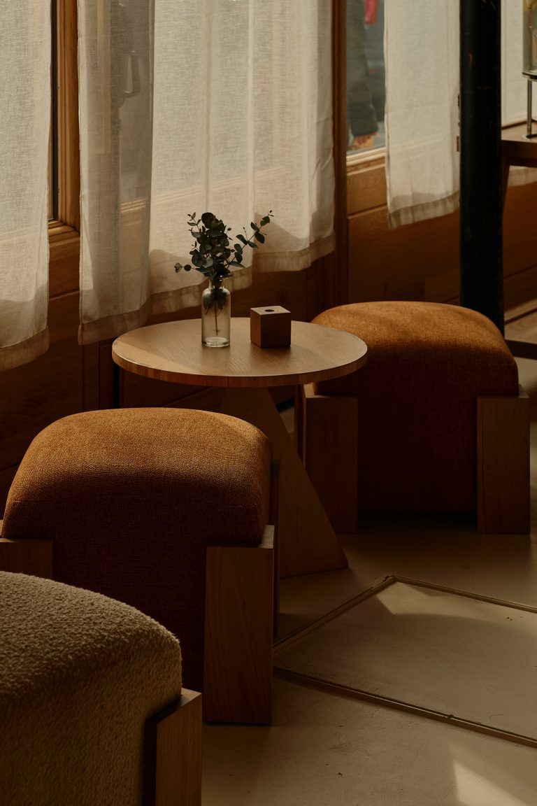 Élysée Montmartre hotel for M Le Monde magazine, photography by Germain Gilbert, Époque studio, Paris - 18