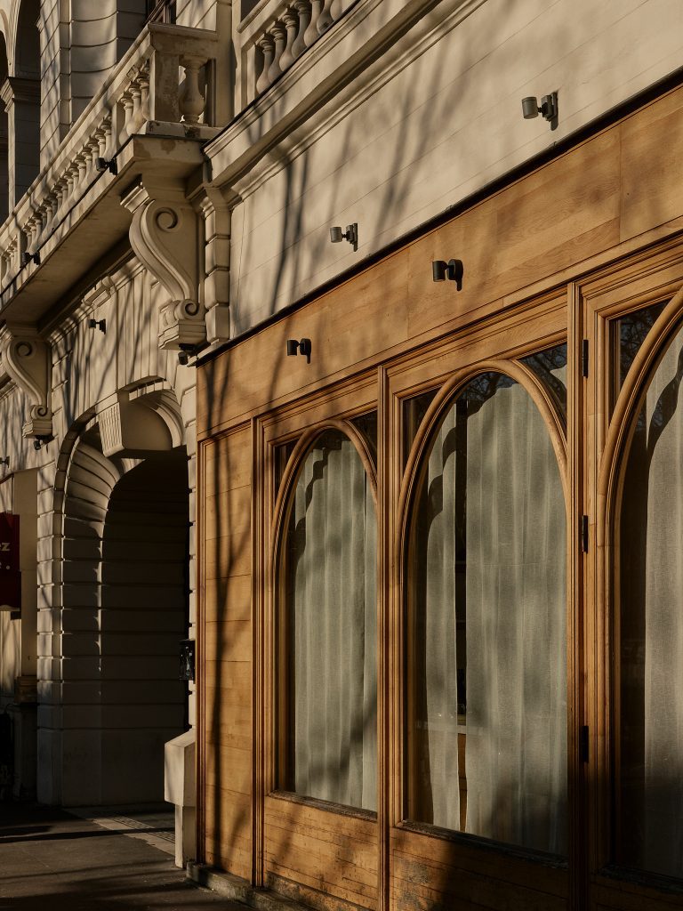 Élysée Montmartre hotel for M Le Monde magazine, photography by Germain Gilbert, Époque studio, Paris - 30