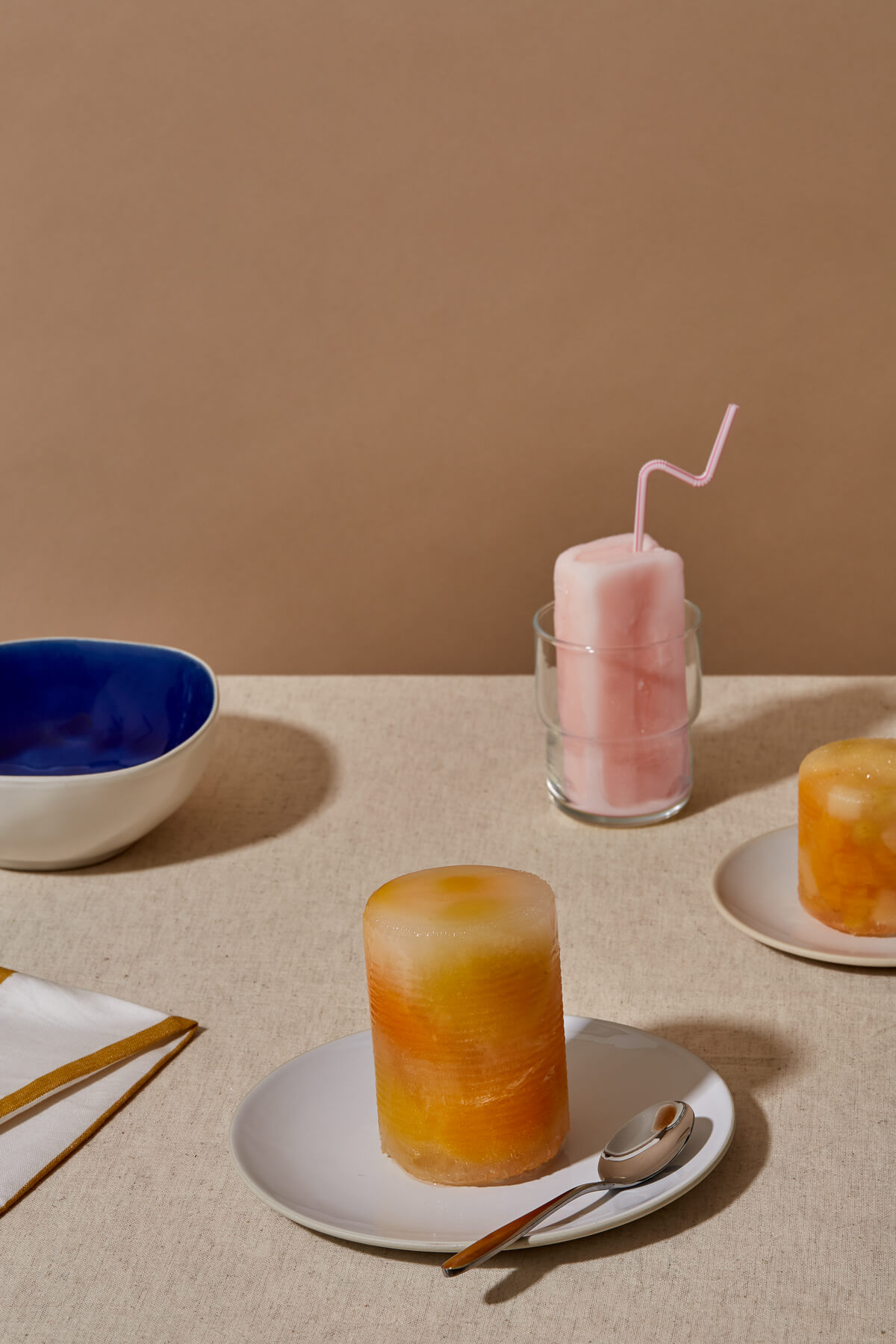 Délicieux cancer, personal series on food inequality after the lockdown, photography by Germain Gilbert, Époque studio, Paris - 5